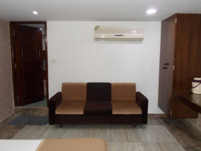אחמדאבאד Hotel Seven מראה חיצוני תמונה